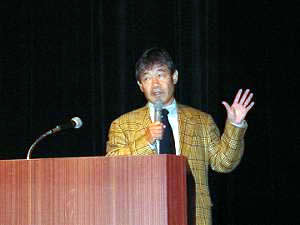 写真:理論研修講演 市野聖治氏